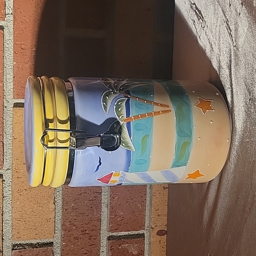 Biscayne Bay Collection Ceramic Locking Canister